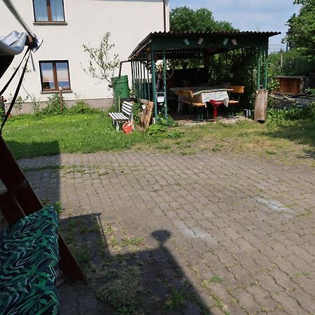 Ferienwohnung Im Einfamilienhaus, Automobil Und Robert Schumann Stadt Zwickau Luaran gambar